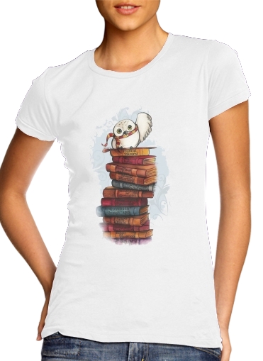  Owl and Books para T-shirt branco das mulheres