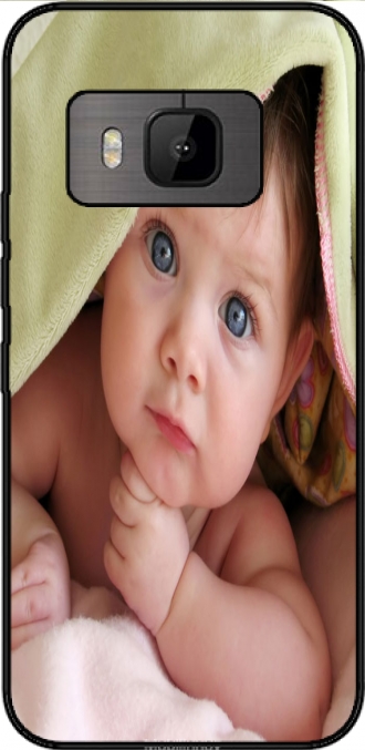 Capa HTC One M9 com imagens baby