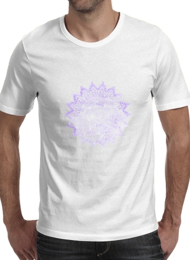  Bohemian Flower Mandala in purple para Manga curta T-shirt homem em torno do pescoço