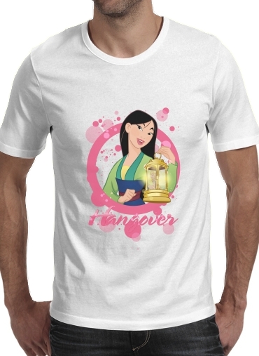  Disney Hangover: Mulan feat. Tinkerbell para Manga curta T-shirt homem em torno do pescoço